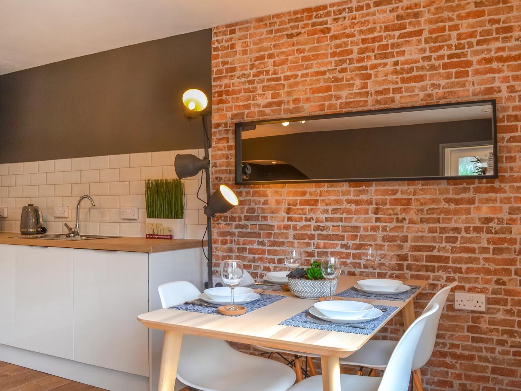 River Lodge Annexe Rhondda Экстерьер фото